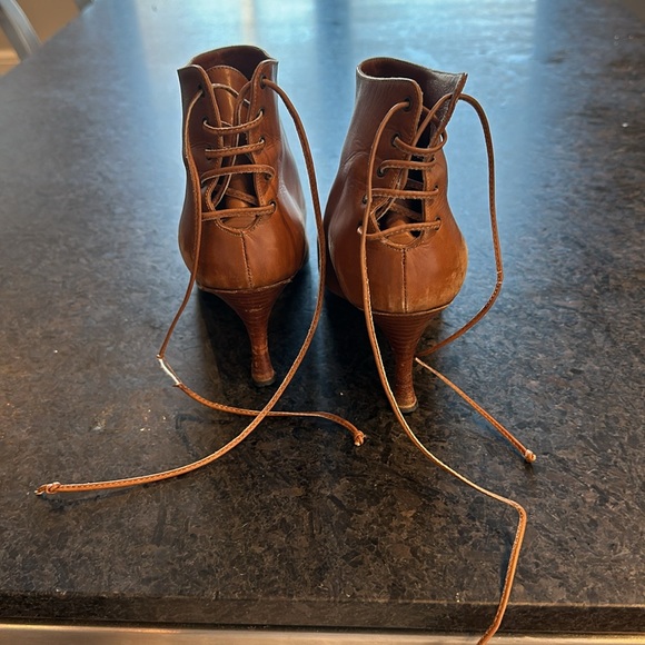 Manolo Blanik ankle booties size 38 - Picture 3 of 7